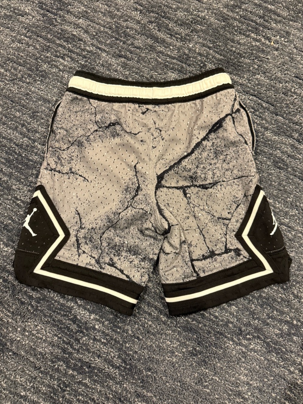 New Jordan Nike Dri-FIT Diamond shorts in Black Grey Print Little Boys Sz Small